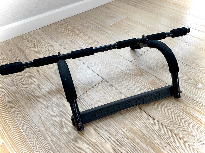 pull-up bar