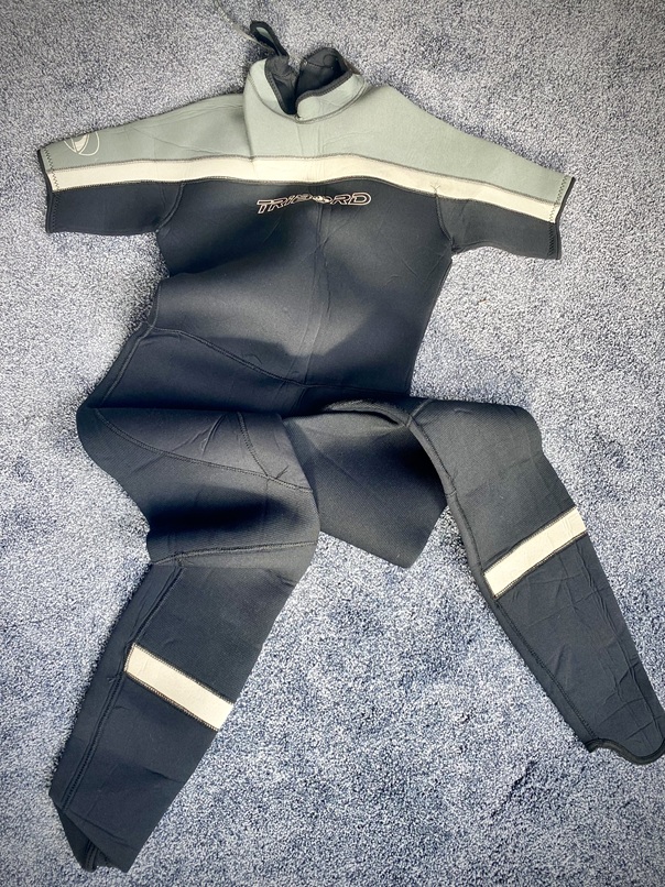 Ladie's wetsuit